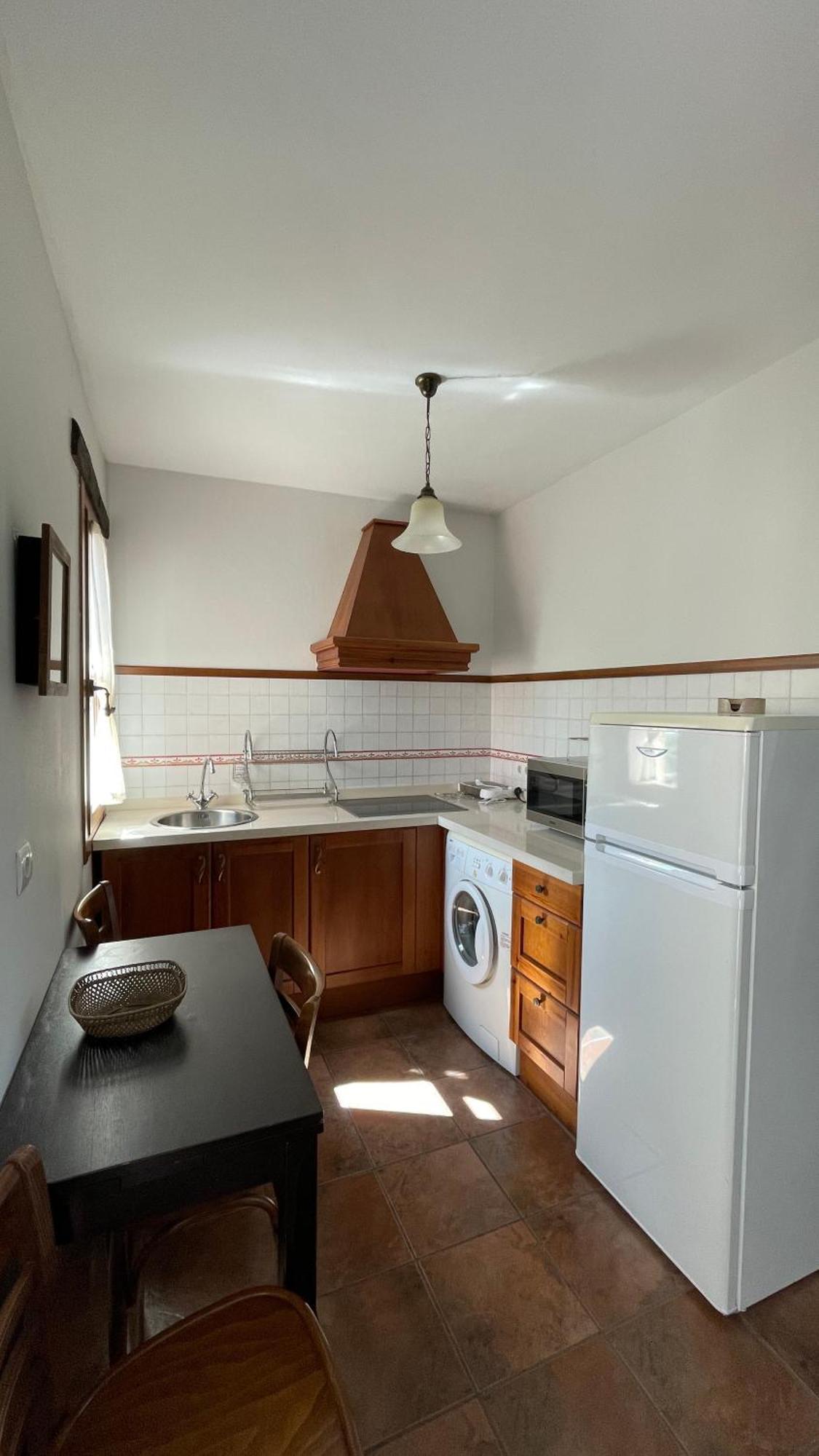 Apartamentos Rurales El Picoretu Mestas De Con Exterior foto