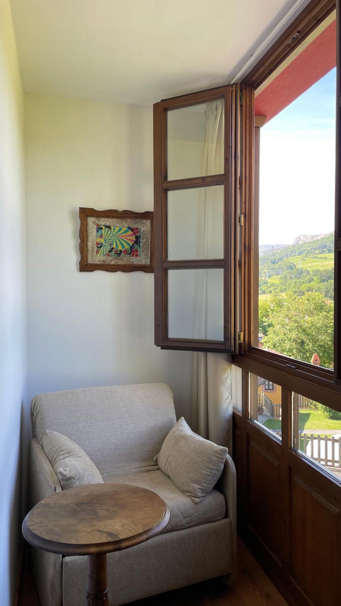 Apartamentos Rurales El Picoretu Mestas De Con Exterior foto