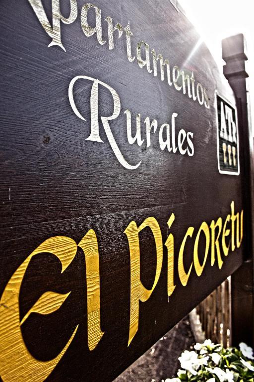 Apartamentos Rurales El Picoretu Mestas De Con Exterior foto